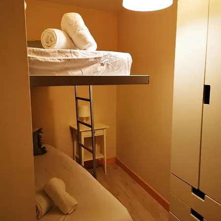 Apartamento AZ El Balcón de Rey Alfonso III Zaragoza Exterior foto